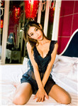 我把女同桌的絲襪給脫了