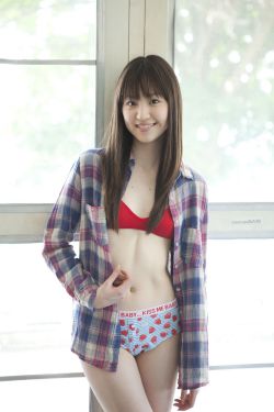 波多野結(jié)衣教師