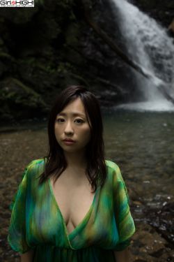 黑人拿中國女人泄欲
