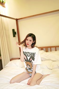 日日嚕嚕夜夜狠狠免費(fèi)視頻